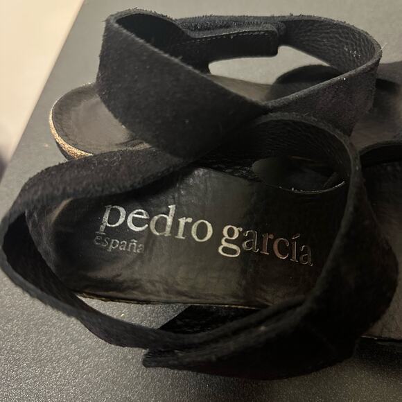 Pedro Garcia Willow Low Heel Sandal in Black Suede Leather Size 37 7 Classic - Picture 12 of 13